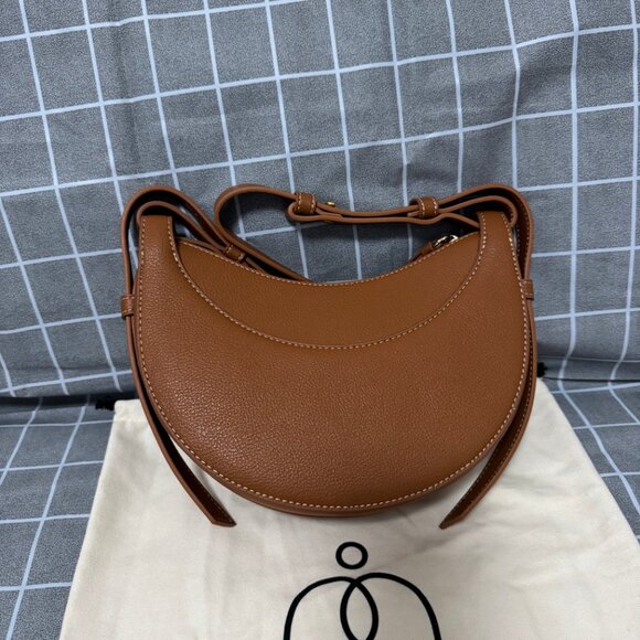 polene Numéro Dix Edition Textured Camel - Picture 2 of 8